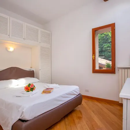 Bella Panoramica Apartment Menaggio