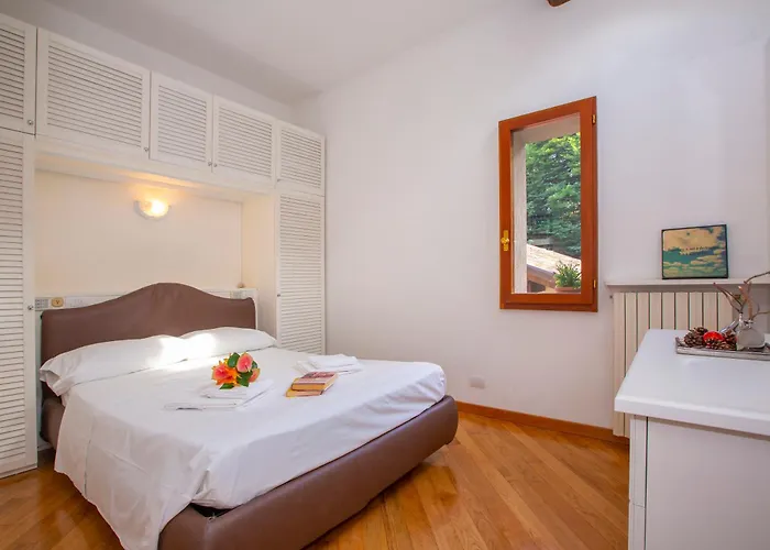 Bella Panoramica Apartamento Menaggio